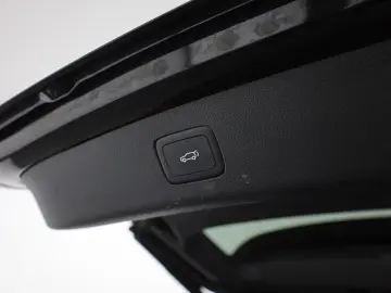 MG HS 1.5 T-GDI Luxury Aut. LED ACC Navi 360  Pano