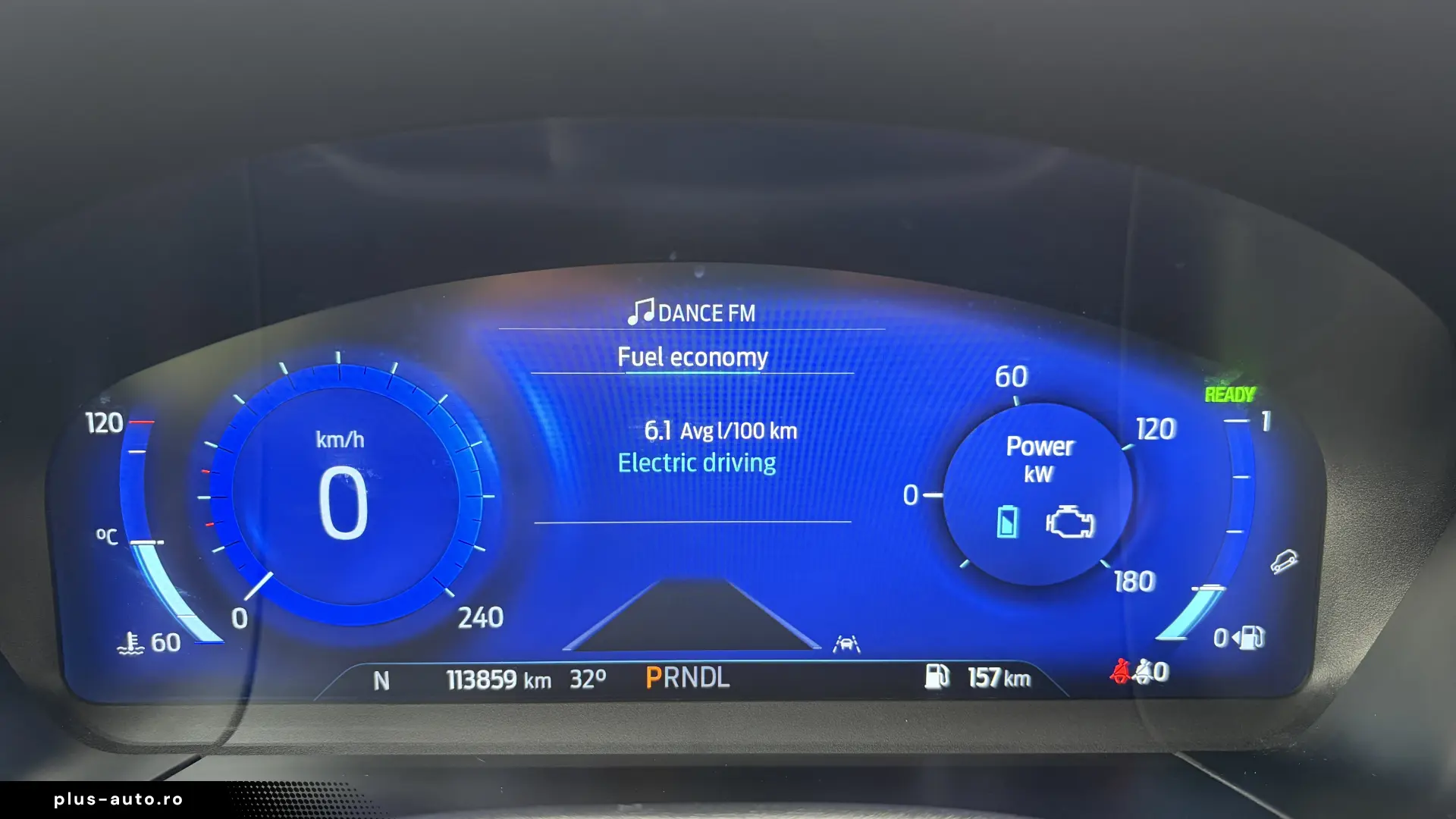 FORD KUGA 4X4 2.5 HYBRID 190 CP