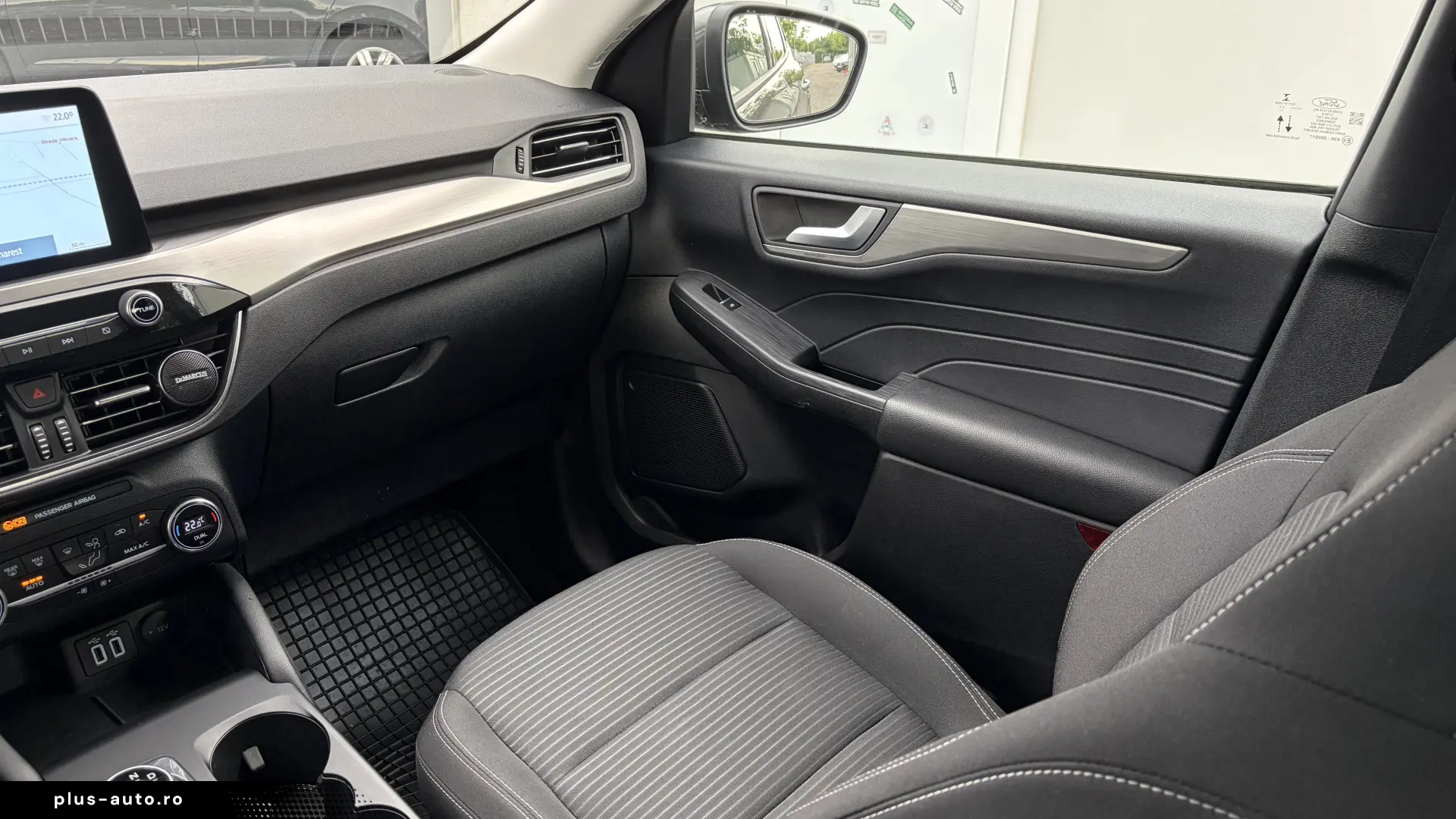 FORD KUGA 4X4 2.5 HYBRID 190 CP