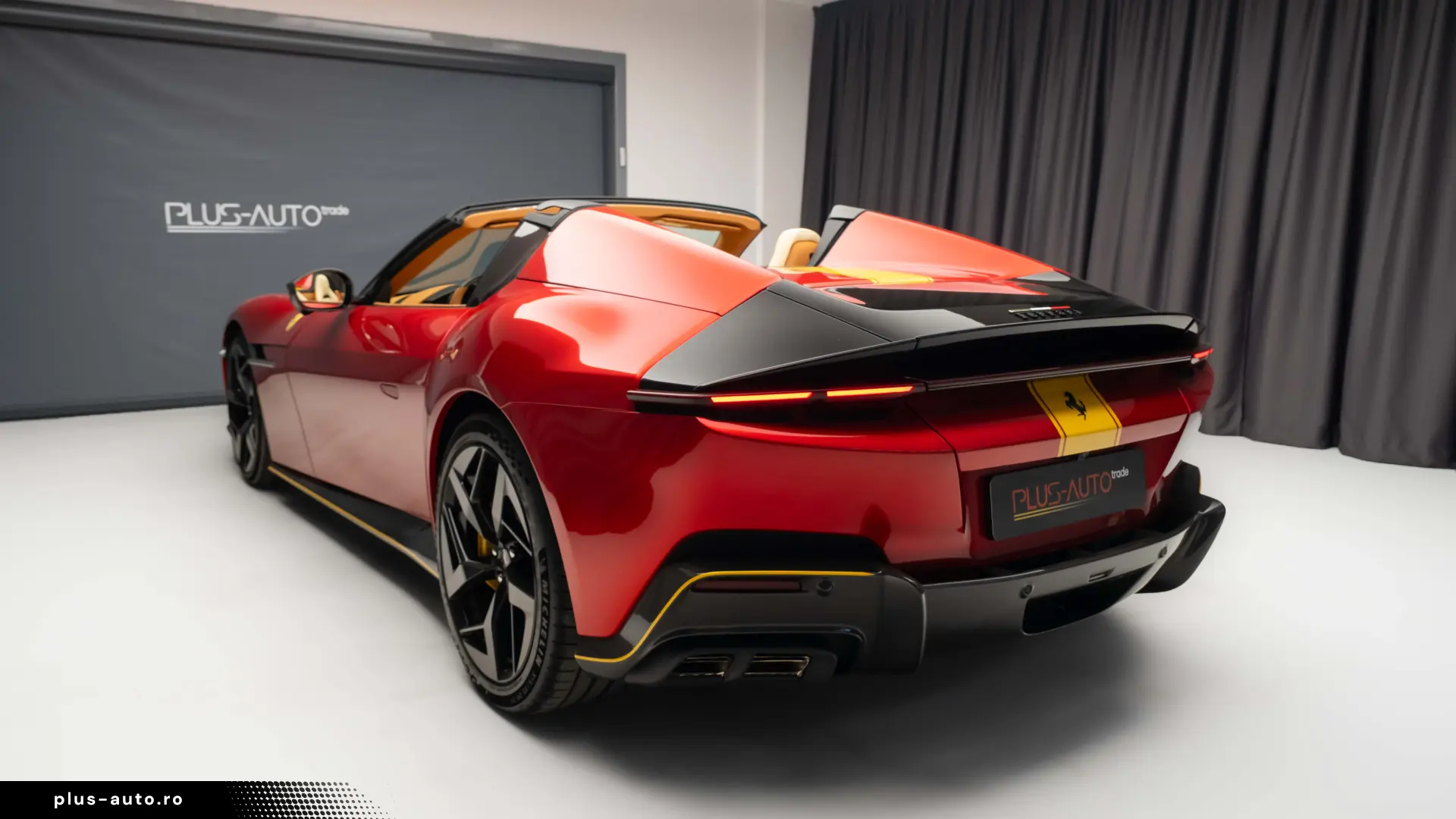 2026 FERRARI 12CILINDRI SPIDER LIFT CARBON PASSAGER DISPLAY