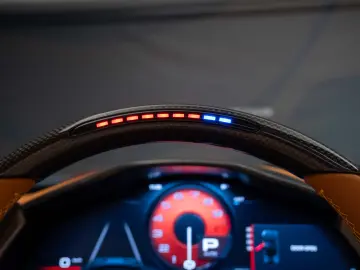 2026 FERRARI 12CILINDRI SPIDER LIFT CARBON PASSAGER DISPLAY