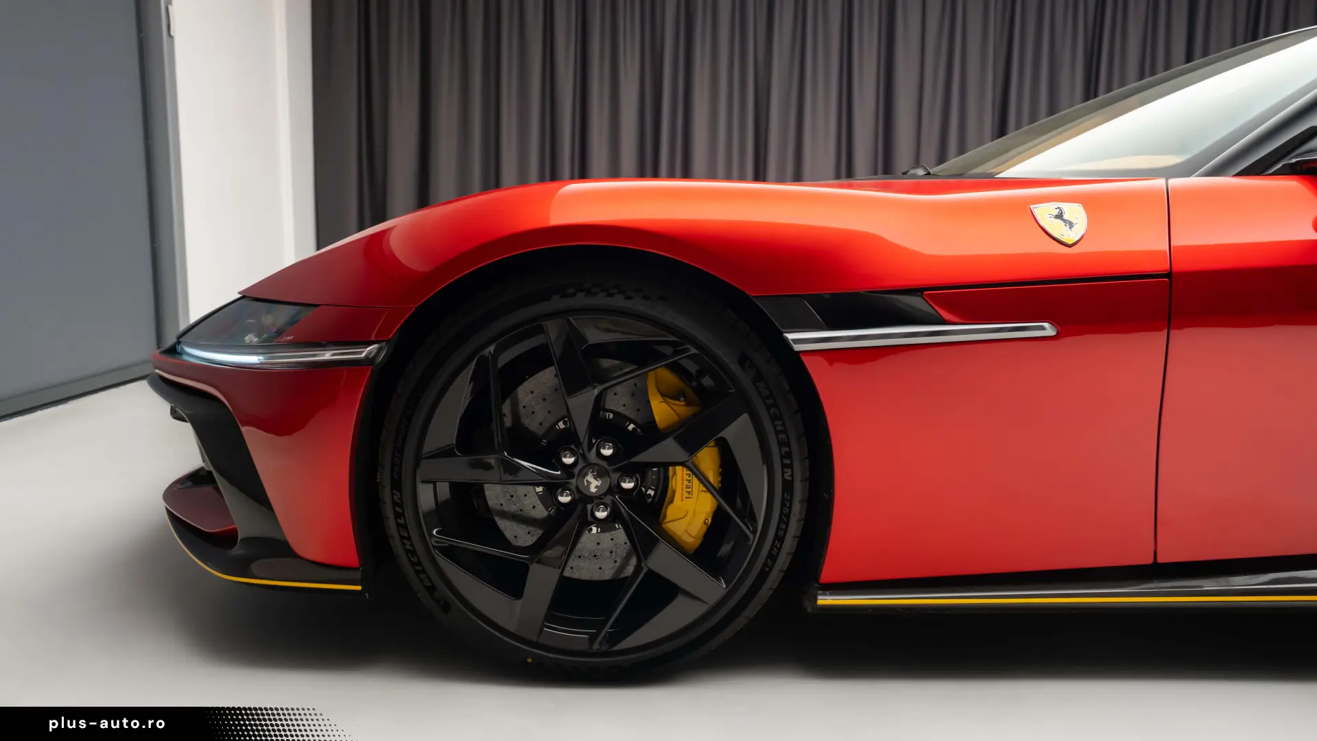 2026 FERRARI 12CILINDRI SPIDER LIFT CARBON PASSAGER DISPLAY
