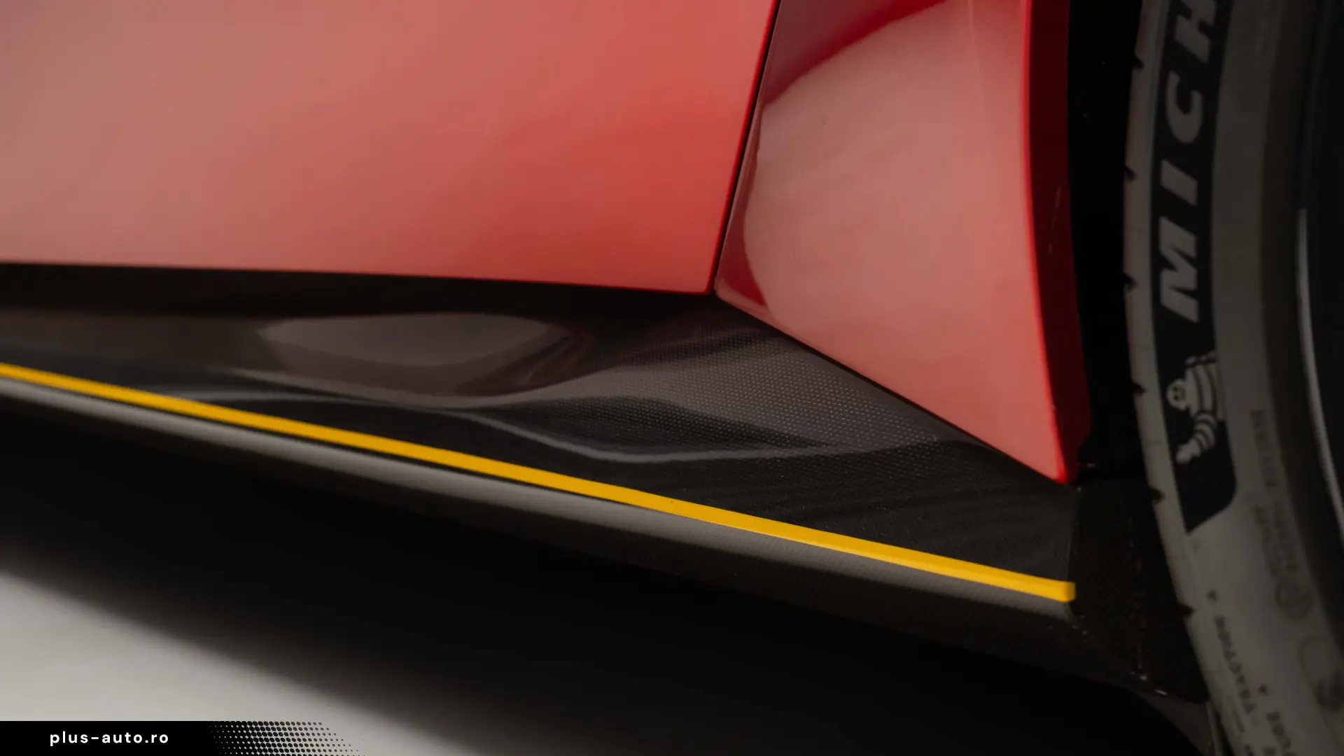 2026 FERRARI 12CILINDRI SPIDER LIFT CARBON PASSAGER DISPLAY
