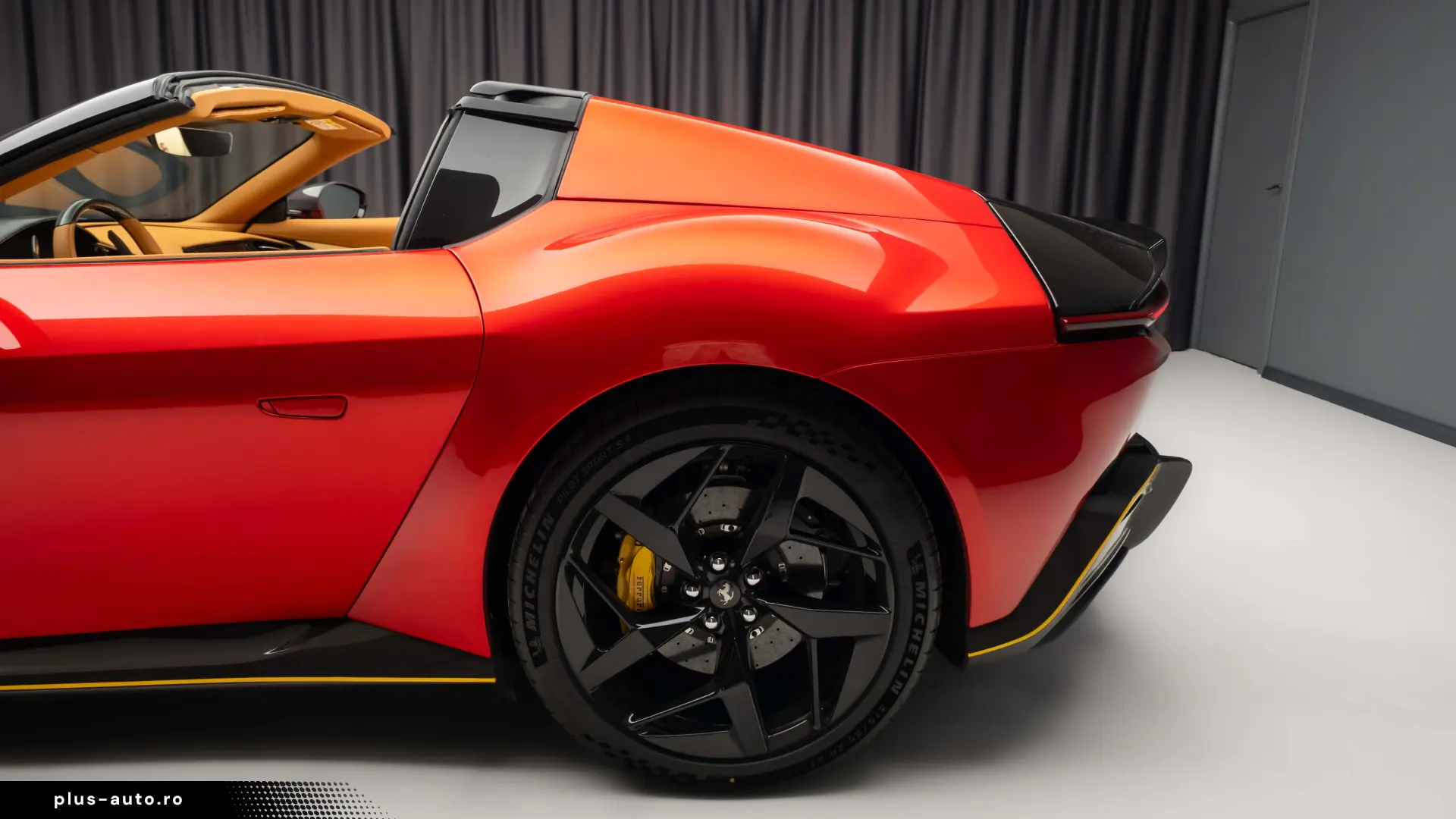 2026 FERRARI 12CILINDRI SPIDER LIFT CARBON PASSAGER DISPLAY