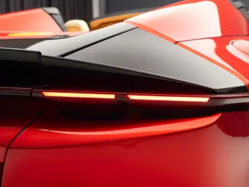 2026 FERRARI 12CILINDRI SPIDER LIFT CARBON PASSAGER DISPLAY