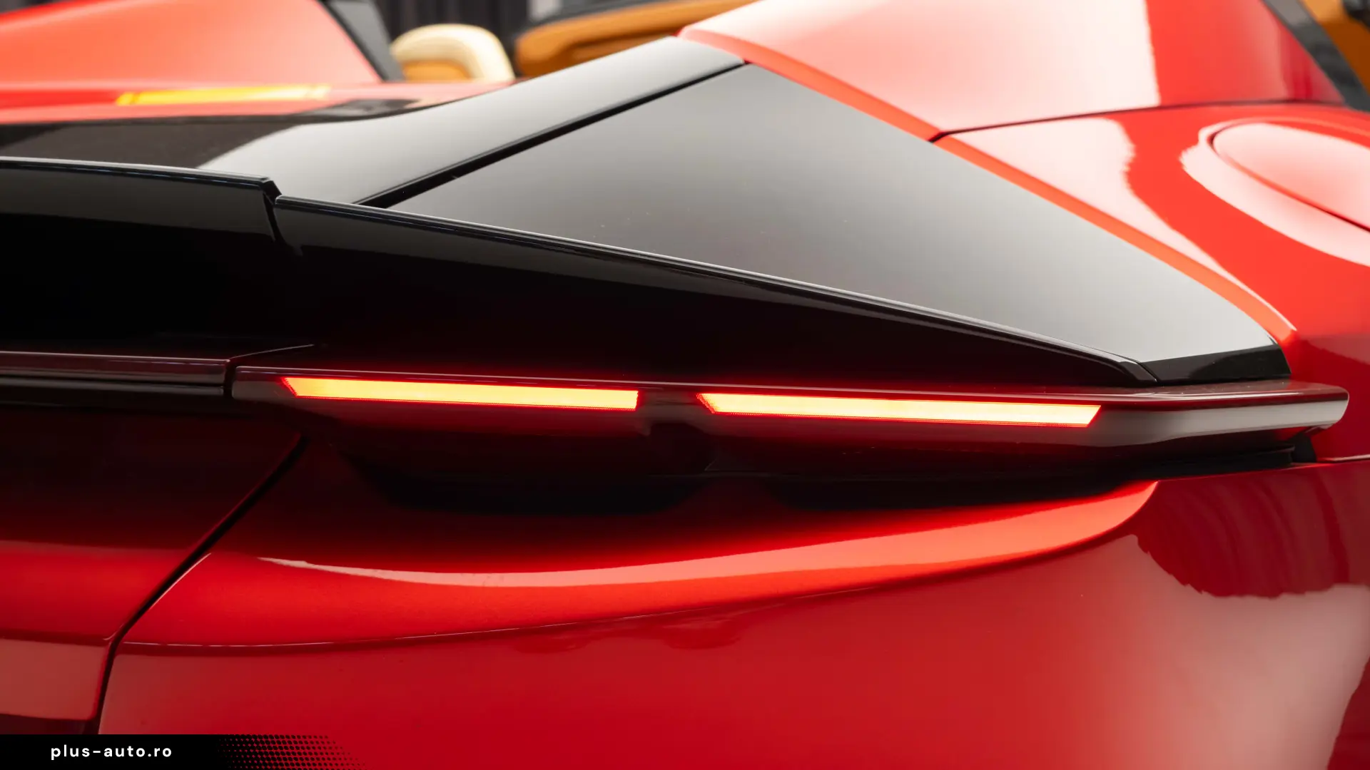 2026 FERRARI 12CILINDRI SPIDER LIFT CARBON PASSAGER DISPLAY