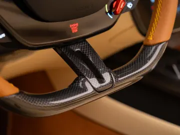 2026 FERRARI 12CILINDRI SPIDER LIFT CARBON PASSAGER DISPLAY