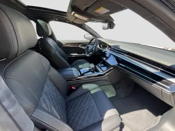 Audi S8 TFSI