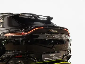 Aston Martin DBX 707 AMR Aston Martin Hamburg