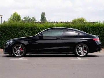Mercedes-Benz C 200_Coupe_Pops&Bangs