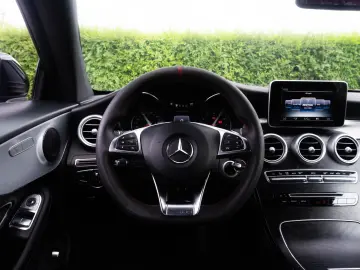 Mercedes-Benz C 200_Coupe_Pops&Bangs