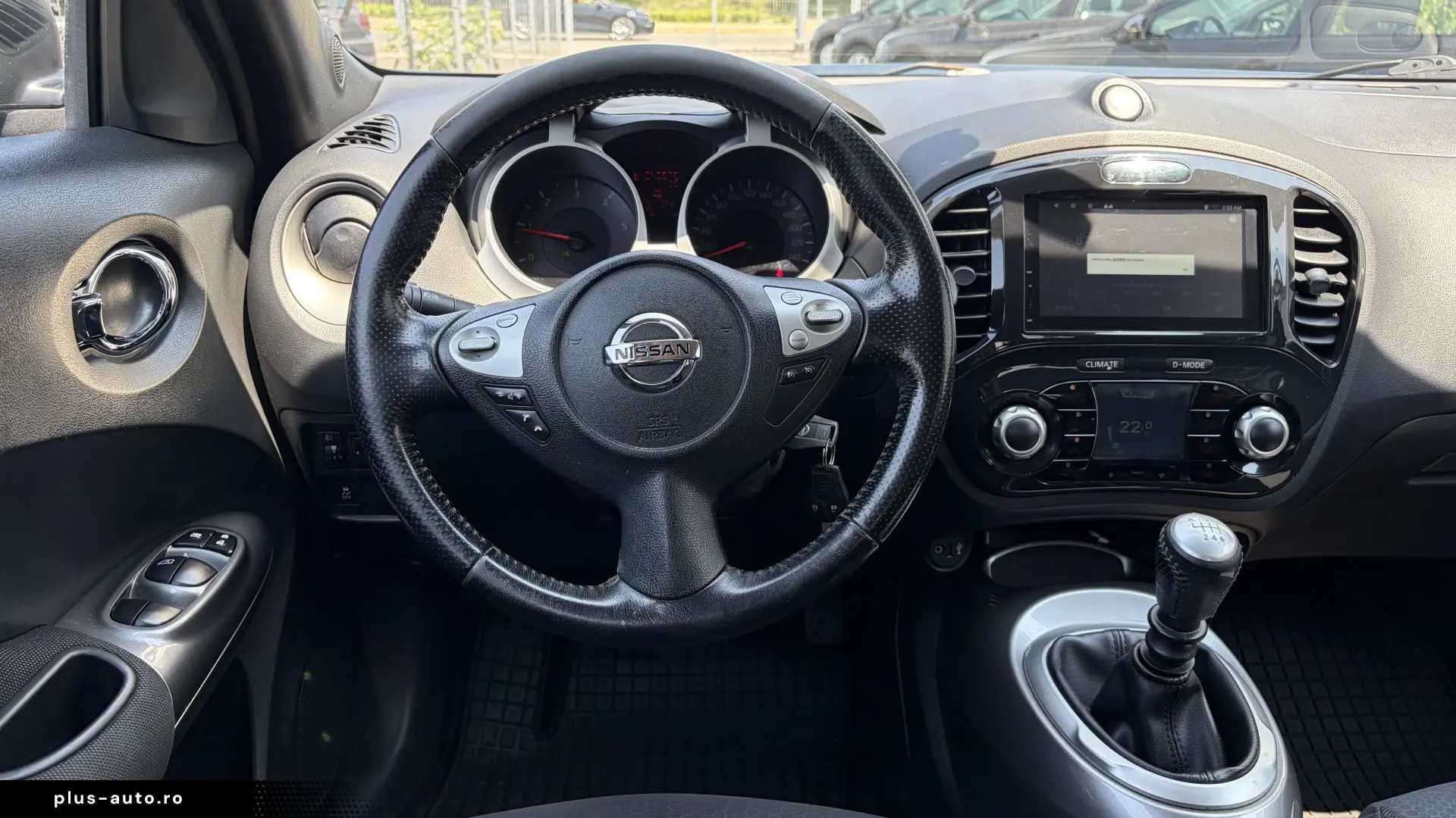 NISSAN JUKE