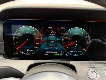 MERCEDES-BENZ AMG GT  43 4M