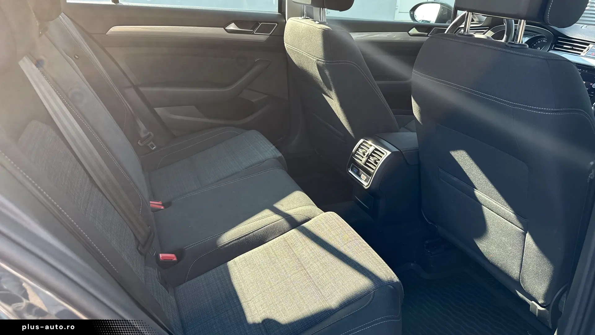 VW Passat Comfortline 2.0 TDI DSG