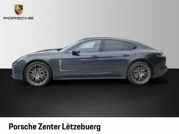 PORSCHE Panamera 4 Platinum Edition
