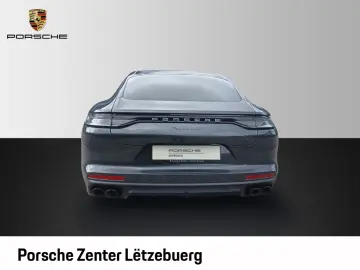 PORSCHE Panamera 4 Platinum Edition