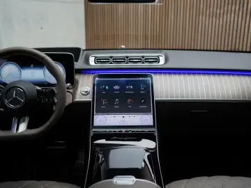 MERCEDES-BENZ S580L 4M