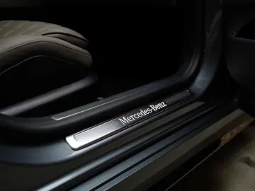 MERCEDES-BENZ S580L 4M