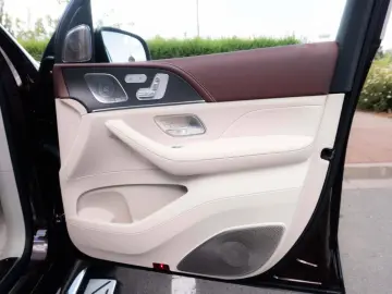 MERCEDES-BENZ GLS 600 GLS GLS 600 4Matic Maybach
