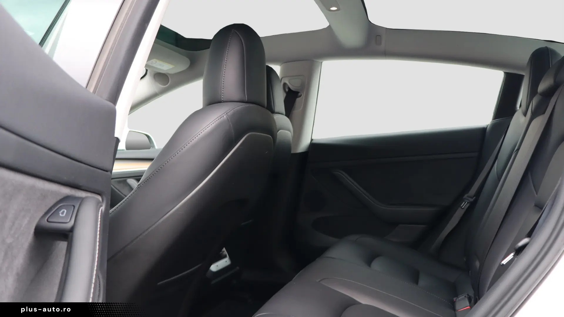 Tesla Model 3 Dual Motor Performance