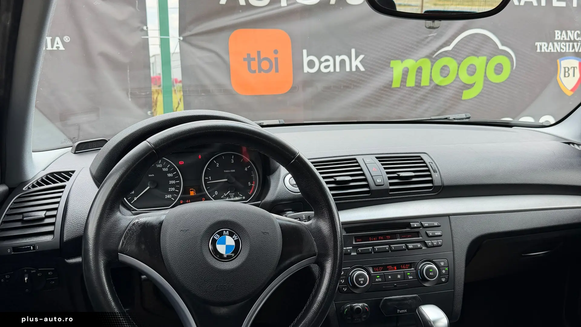 BMW 118d 143 CP Automat