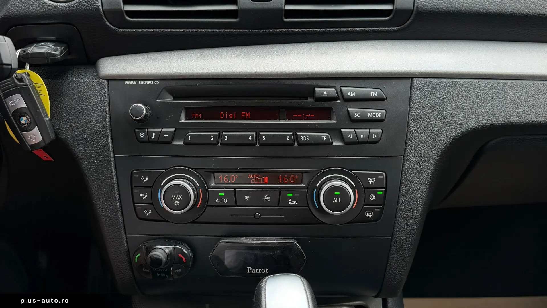 BMW 118d 143 CP Automat