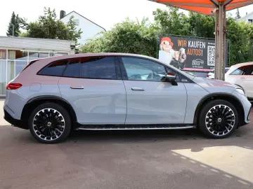 MERCEDES-BENZ EQS SUV 580 4Matic AMG Premium Pano Hy…
