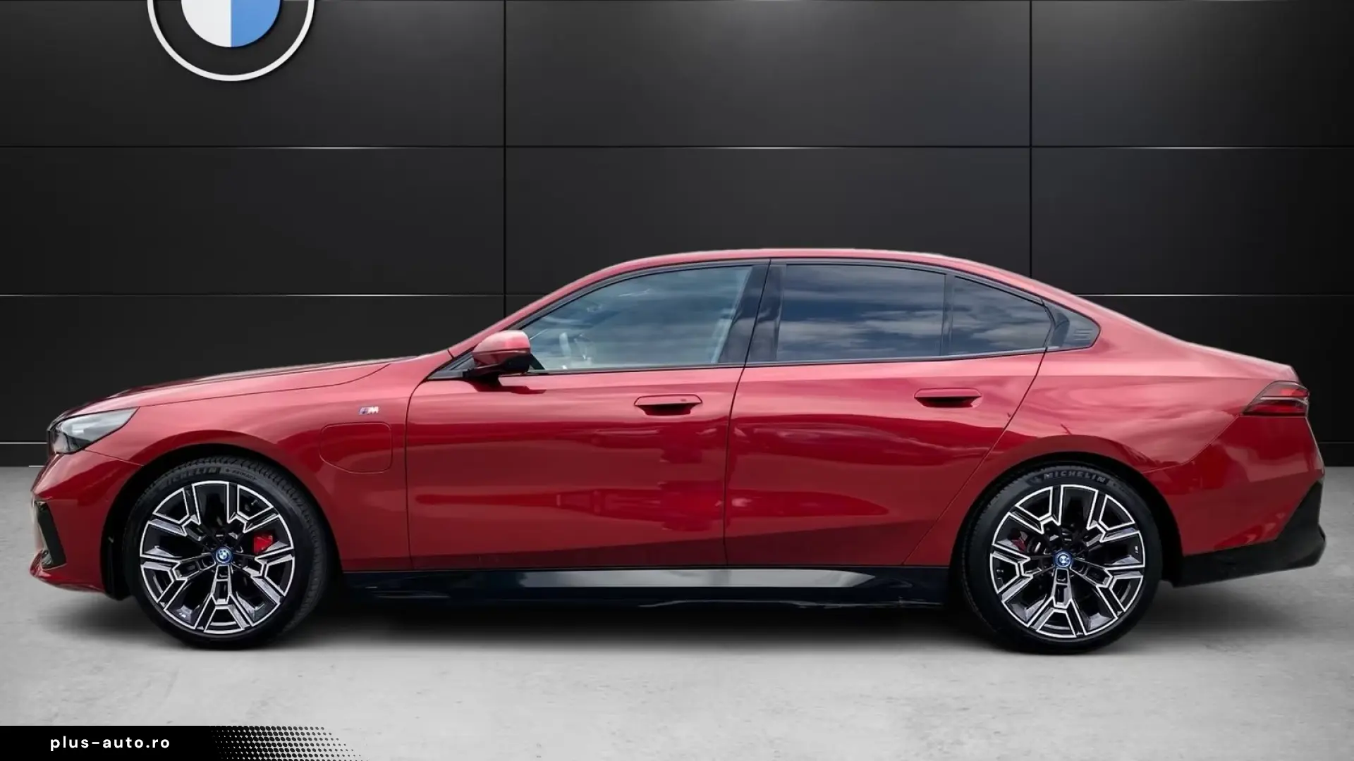 BMW 550e xDrive M Sport PRO   Finanțare Leasing