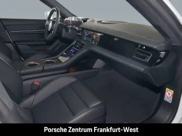 PORSCHE Taycan 4 Luftfederung LED-Matrix Surround-View