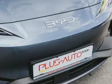 BYD SEALION 7