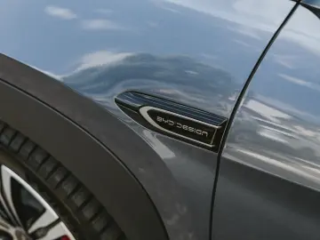 BYD SEALION 7