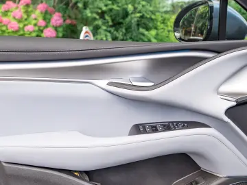 BYD SEALION 7