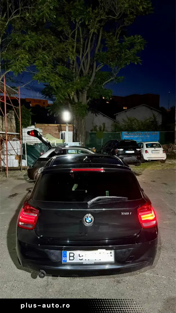 BMW 118