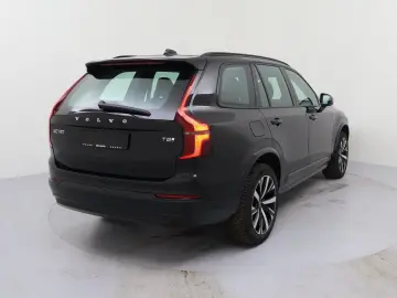 Volvo XC90 T8 AWD Plus