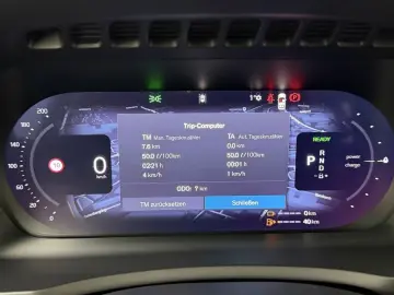 Volvo XC90 T8 AWD Plus