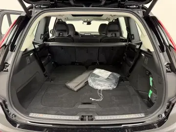 Volvo XC90 T8 AWD Plus