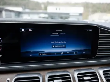 MERCEDES-BENZ GLE 400e 4M AMG Pano AHK Distr