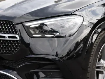 MERCEDES-BENZ GLE 400e 4M AMG Pano AHK Distr