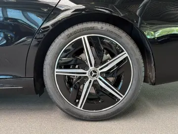 Mercedes-Benz CLA 180 AMG
