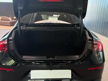 Mercedes-Benz CLA 180 AMG