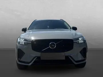 Volvo XC60 B5 AWD