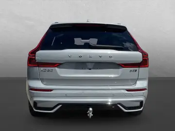 Volvo XC60 B5 AWD