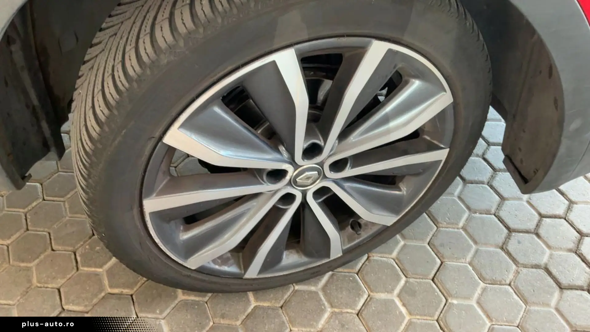Renault Kadjar Bose Edition   Garantie   Benzina   Automat