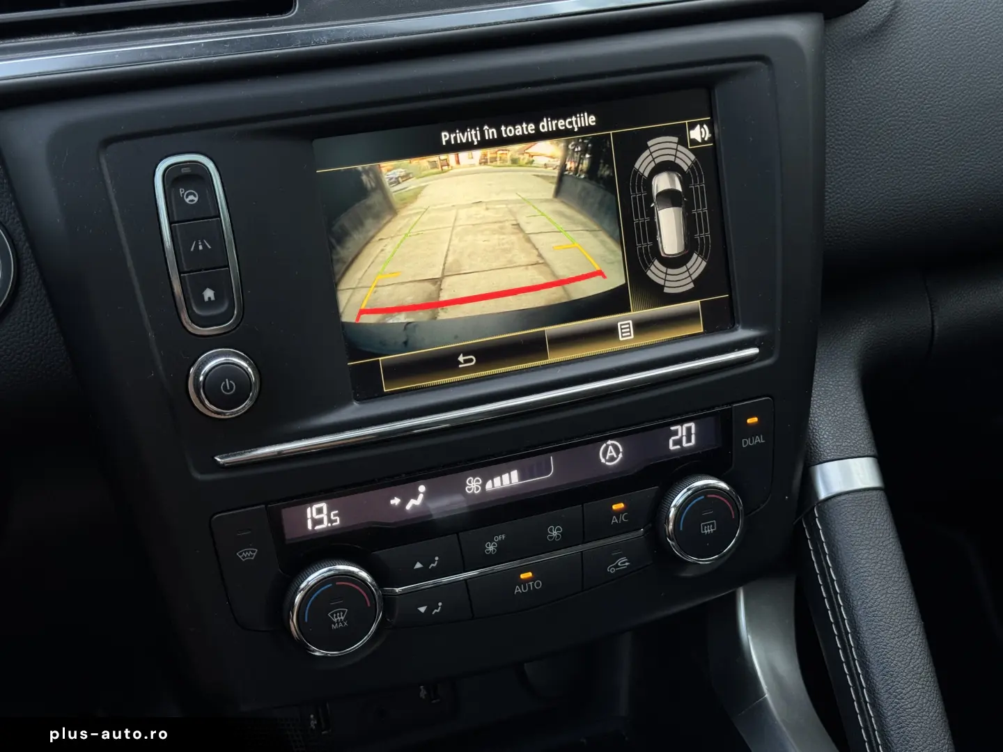 Renault Kadjar Bose Edition   Garantie   Panoramic   Automat