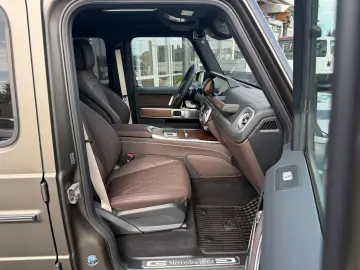 MERCEDES-BENZ G 580 AMG