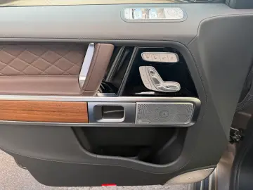 MERCEDES-BENZ G 580 AMG