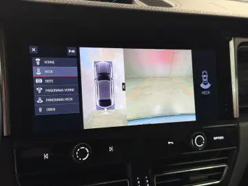PORSCHE Macan S   Luftfederung   Abstandsregeltempostat
