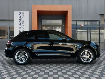 PORSCHE Macan T III Gen. Panorama Bose Kamera
