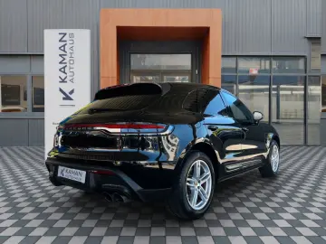 PORSCHE Macan T III Gen. Panorama Bose Kamera