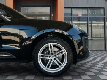 PORSCHE Macan T III Gen. Panorama Bose Kamera
